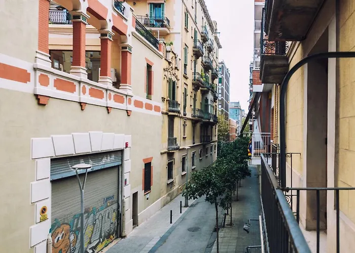 Brummell Eixample Izquierda/valeris * Barcelona